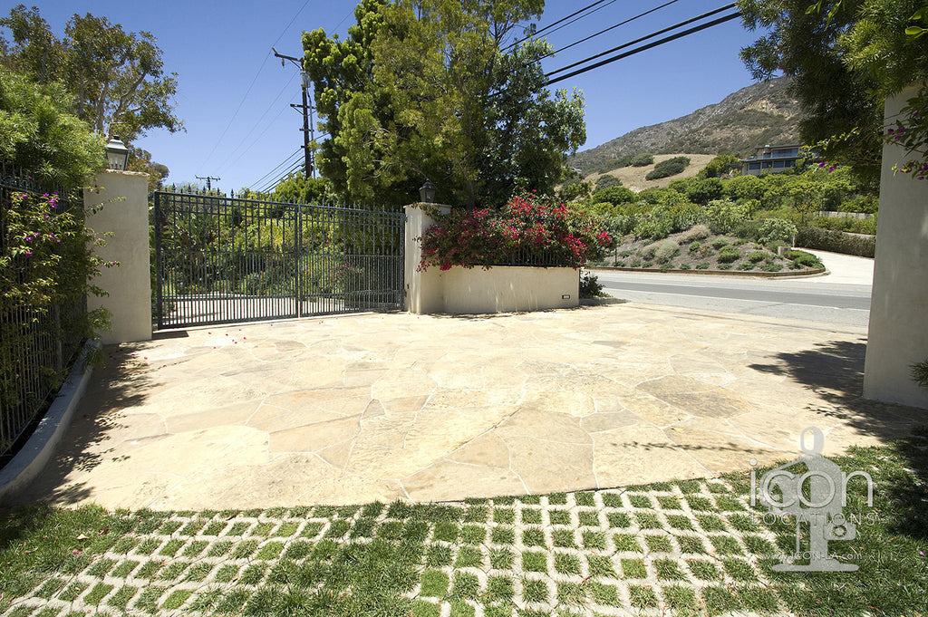 Beach House - BH2021