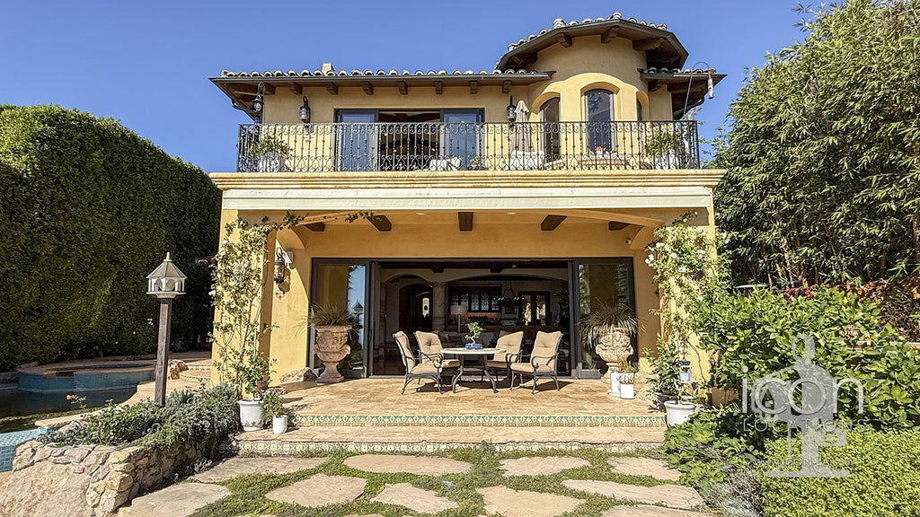 Beach House - BH3124