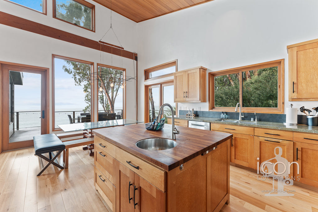 Ocean Bluff  - BH3126-BigSur