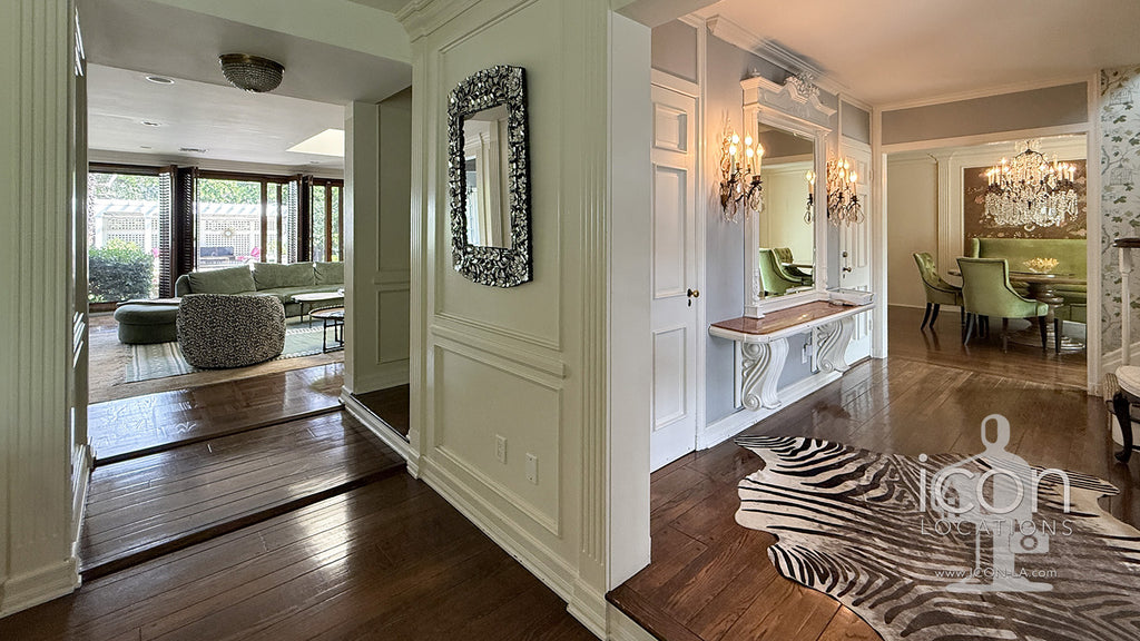 Modern Colonial - COLO2051