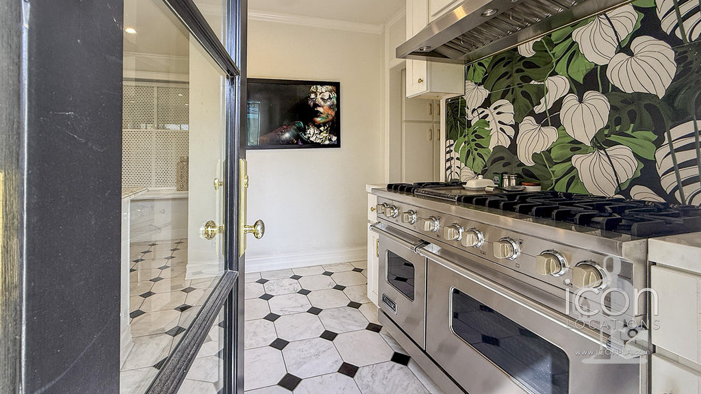 Modern Colonial - COLO2051