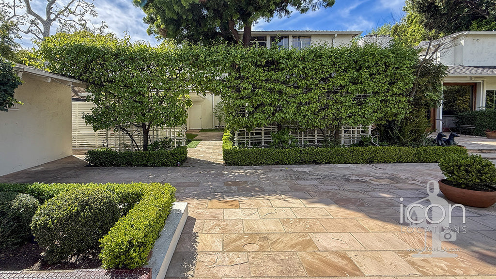 Modern Colonial - COLO2051