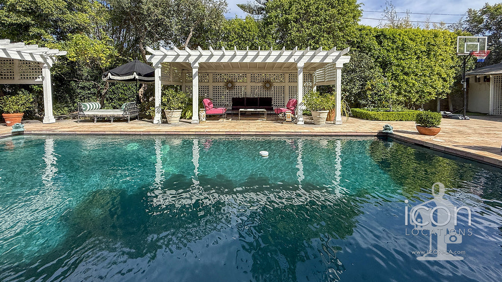 Modern Colonial - COLO2051