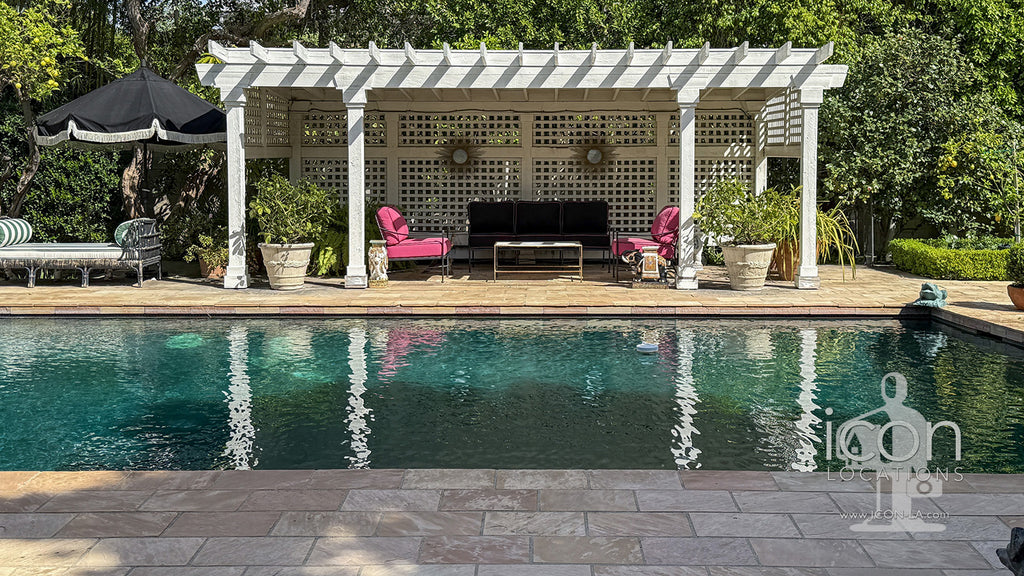 Modern Colonial - COLO2051