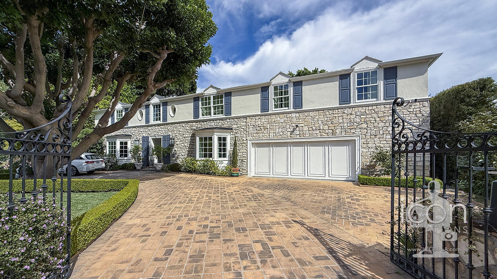 Modern Colonial - COLO2051