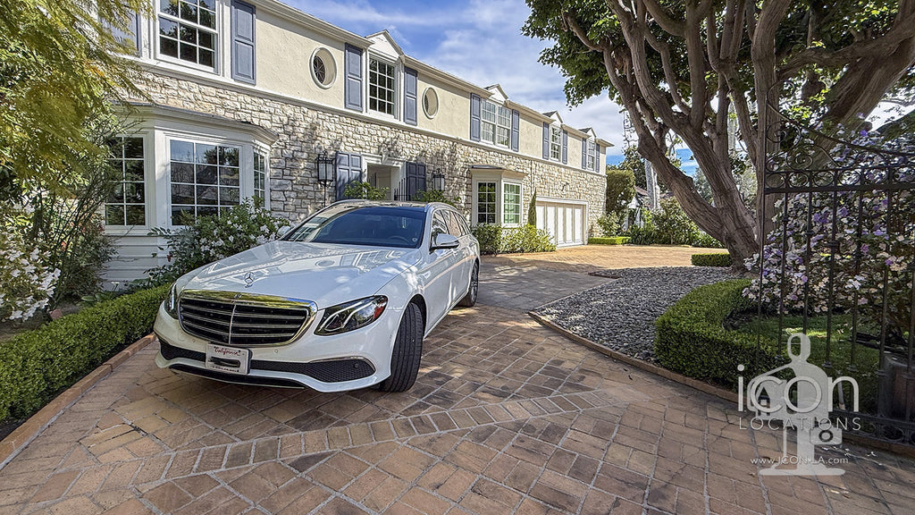 Modern Colonial - COLO2051