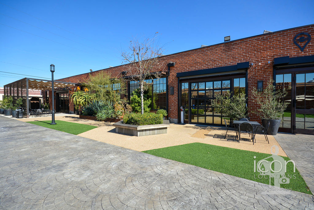 COMM2080 - Stages+Courtyards+Design Offices
