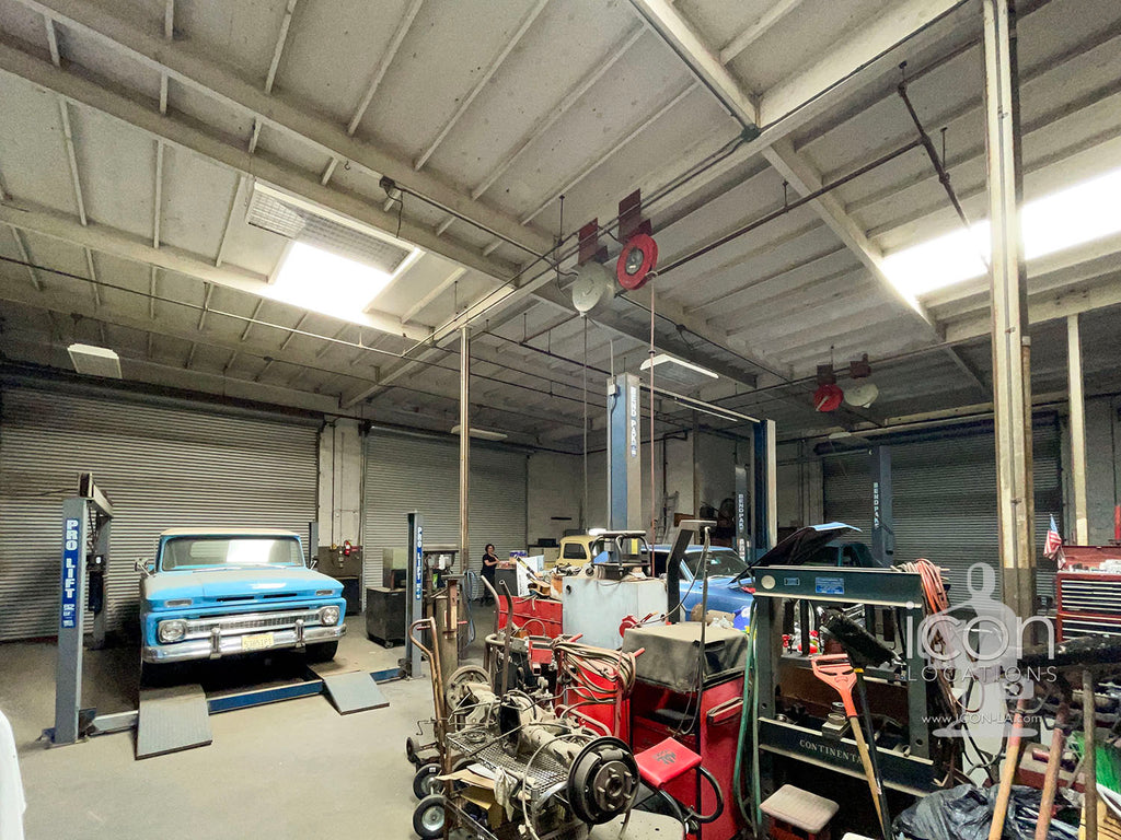 Gas Station, Auto Repair, Tire Service, Auto Parts - COMM2086
