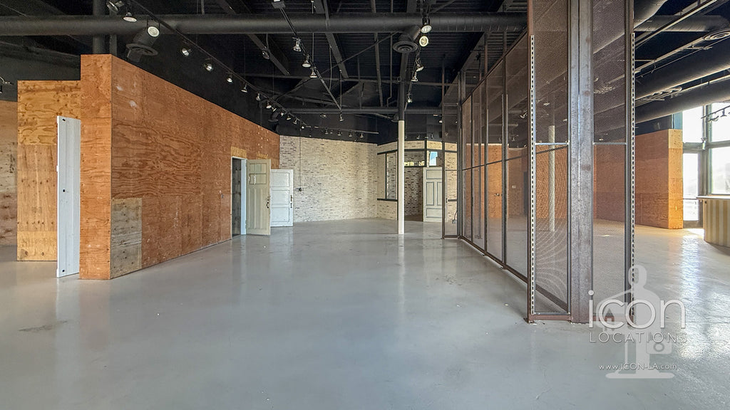 Retail Store - COMM2095