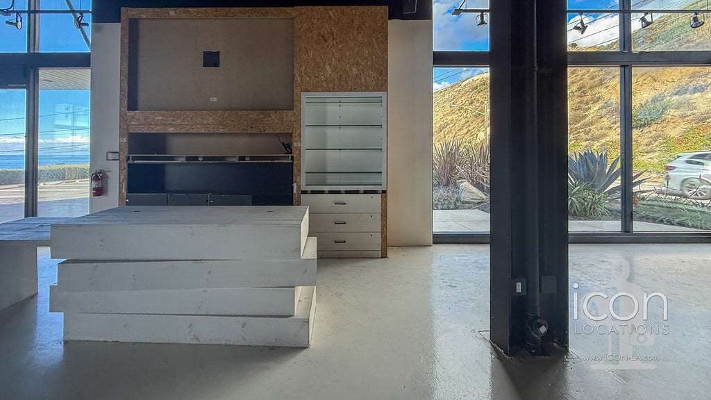 Retail Store - COMM2095