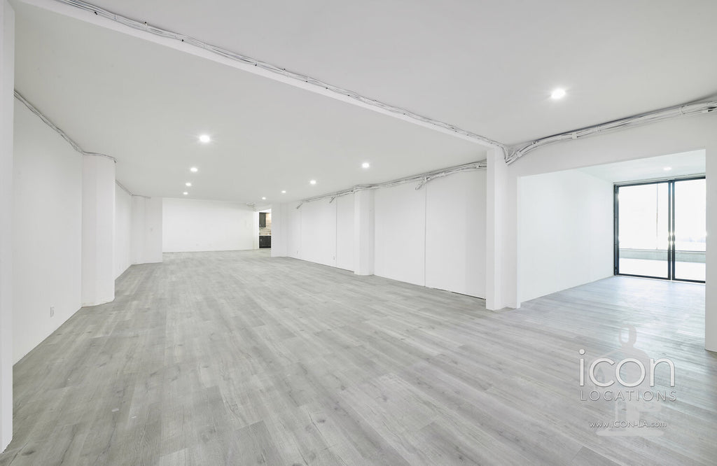 COMM2097_1stFloor