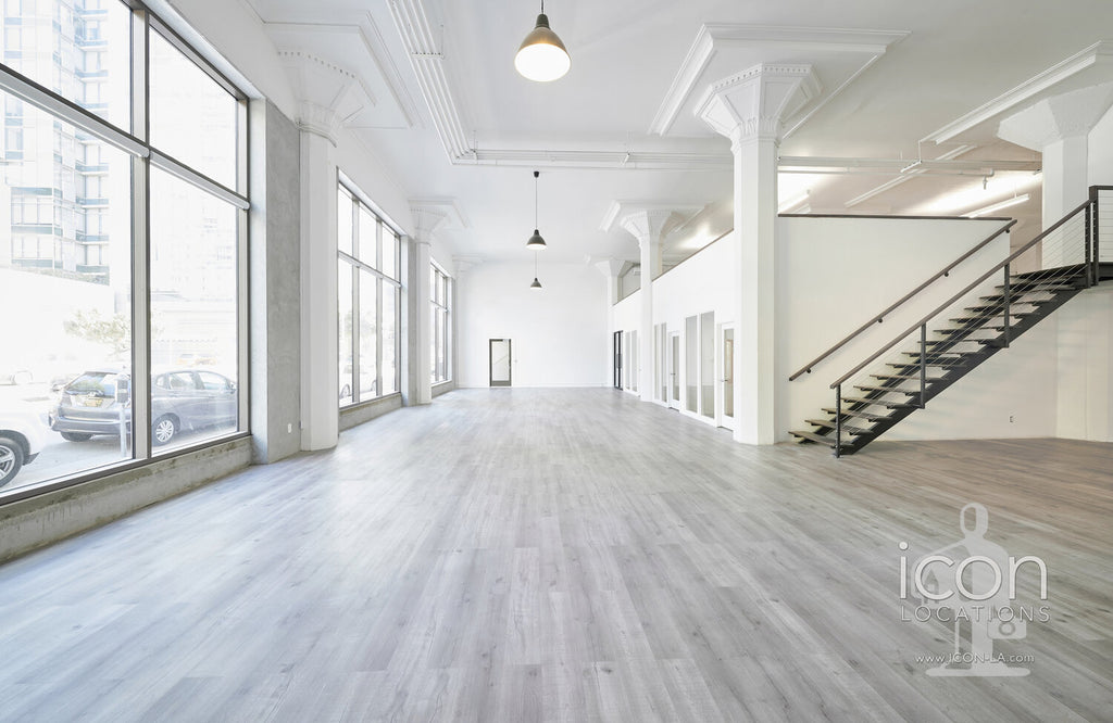 COMM2097_1stFloor