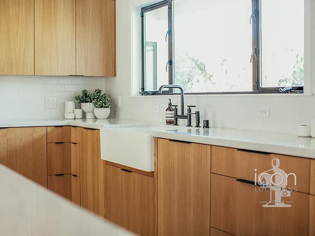 Contemporary - CONT2050