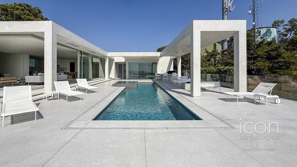 Contemporary - CONT2052