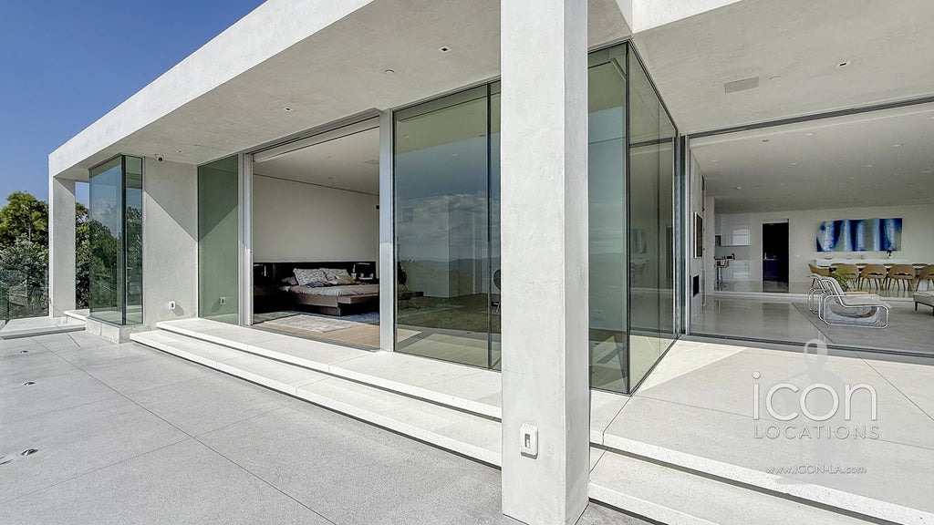 Contemporary - CONT2052