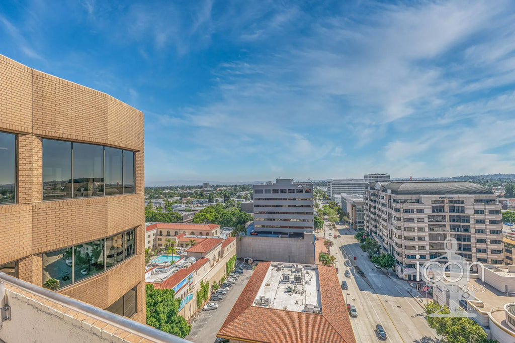 COMM3992 - Offices/Penthouse/Roof Deck