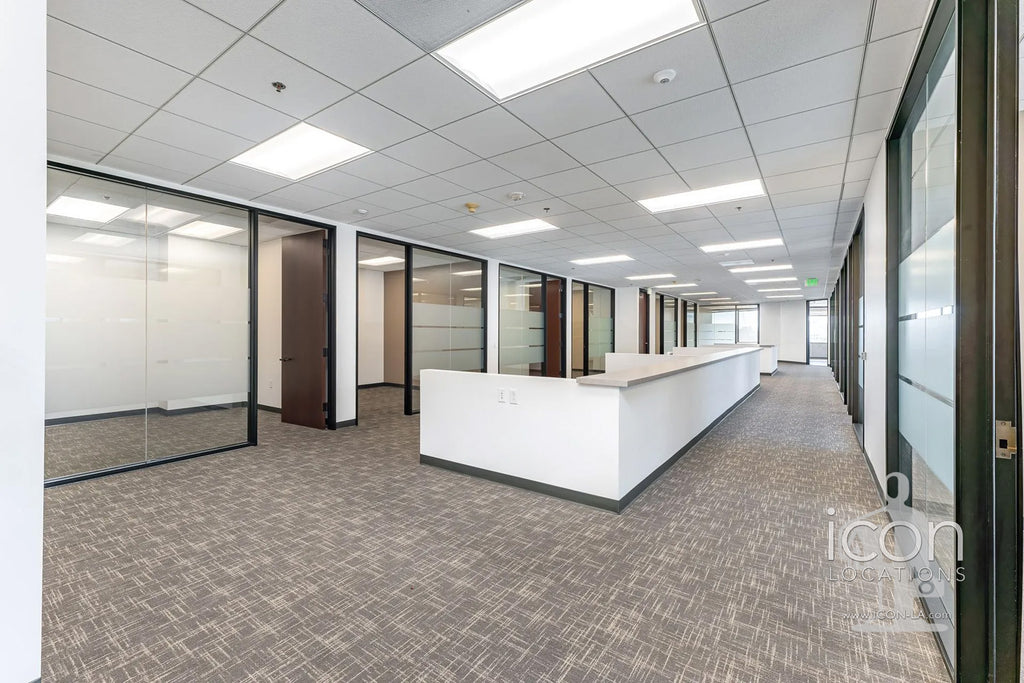 COMM3992 - Offices/Penthouse/Roof Deck