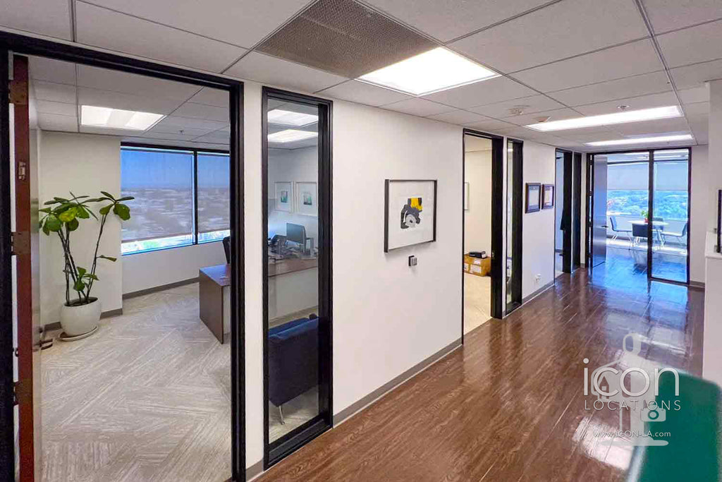 COMM3992 - Offices/Penthouse/Roof Deck