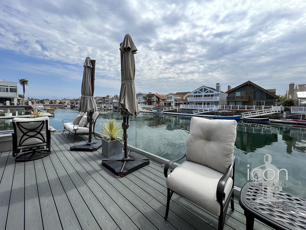 Home with Dock - DOCK2002