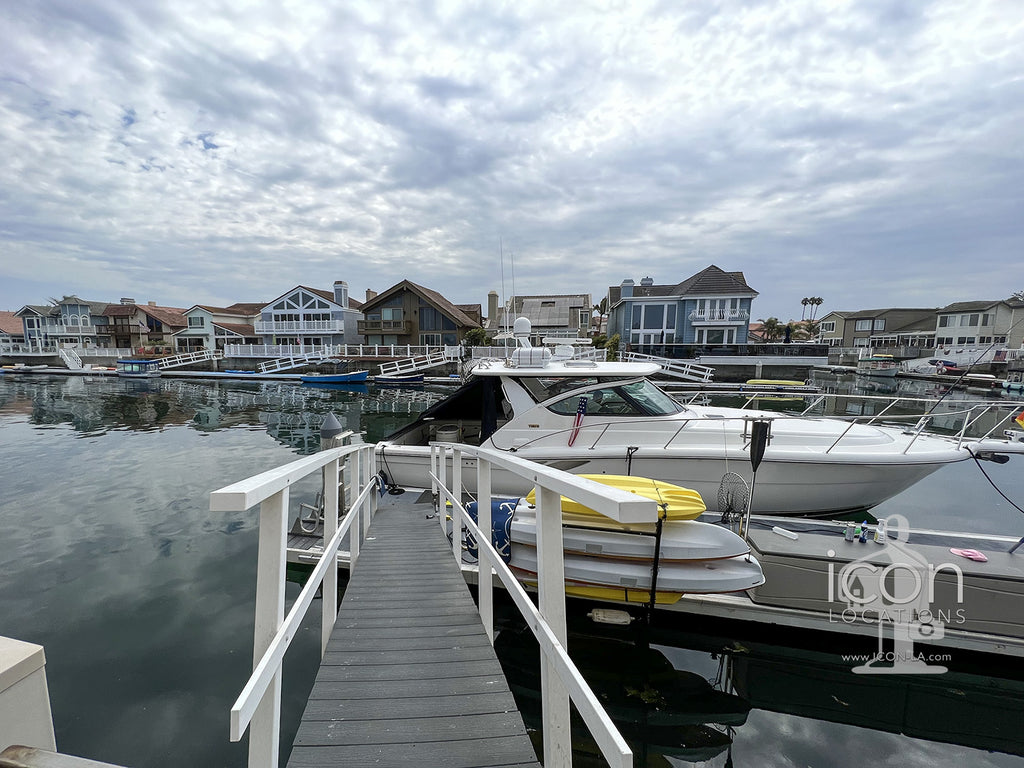 Home with Dock - DOCK2002