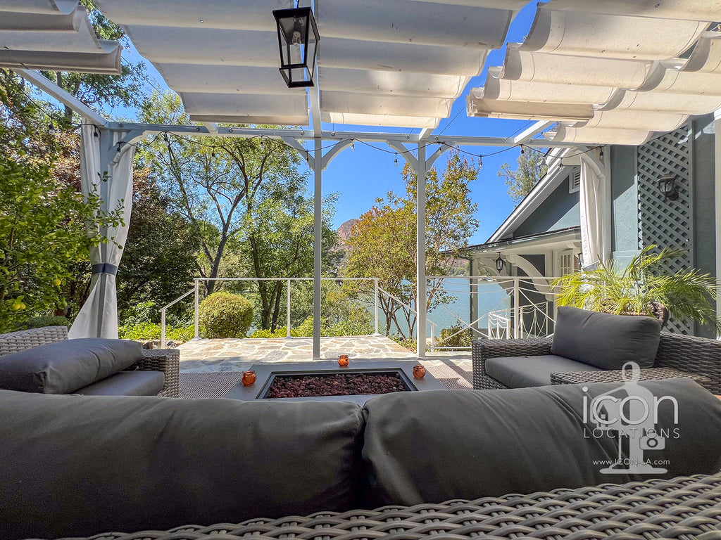 Lake House - LAKE2011