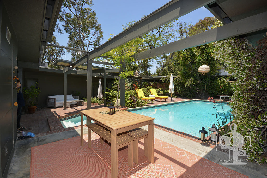 Mid Century - MID2074