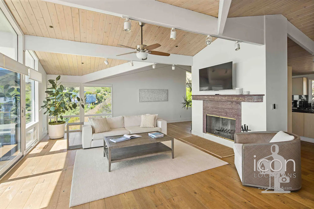 Mid Century - MID2082