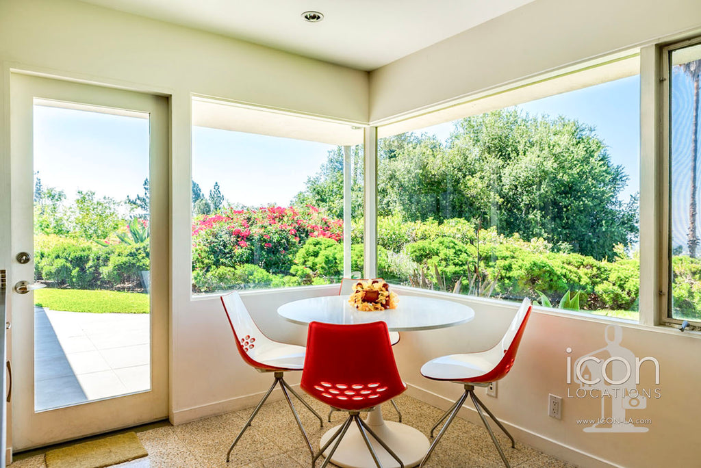 Mid Century - MID2084