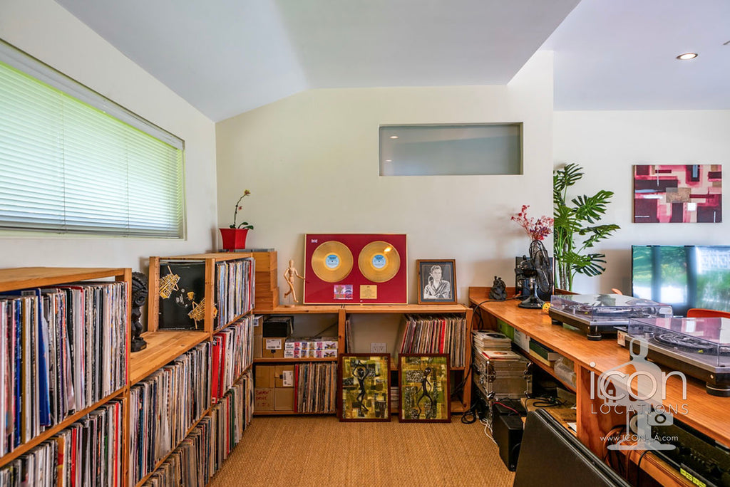 Mid Century - MID2084