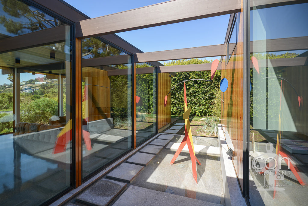 Mid Century Glass House - MID2087