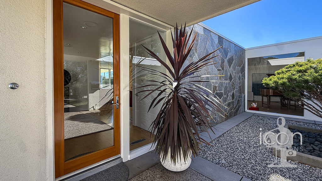 Mid Century - MID2090