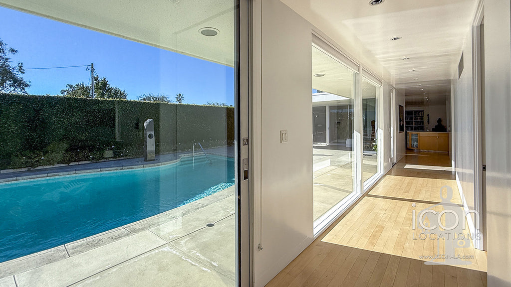 Mid Century - MID2090