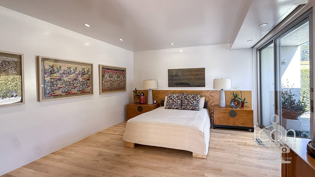 Mid Century - MID2090