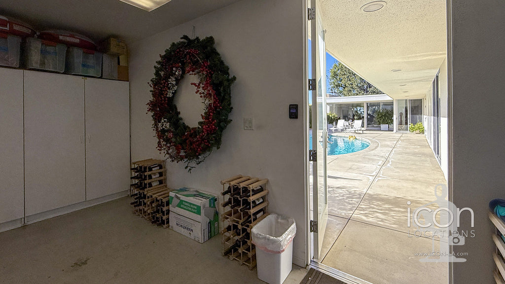 Mid Century - MID2090