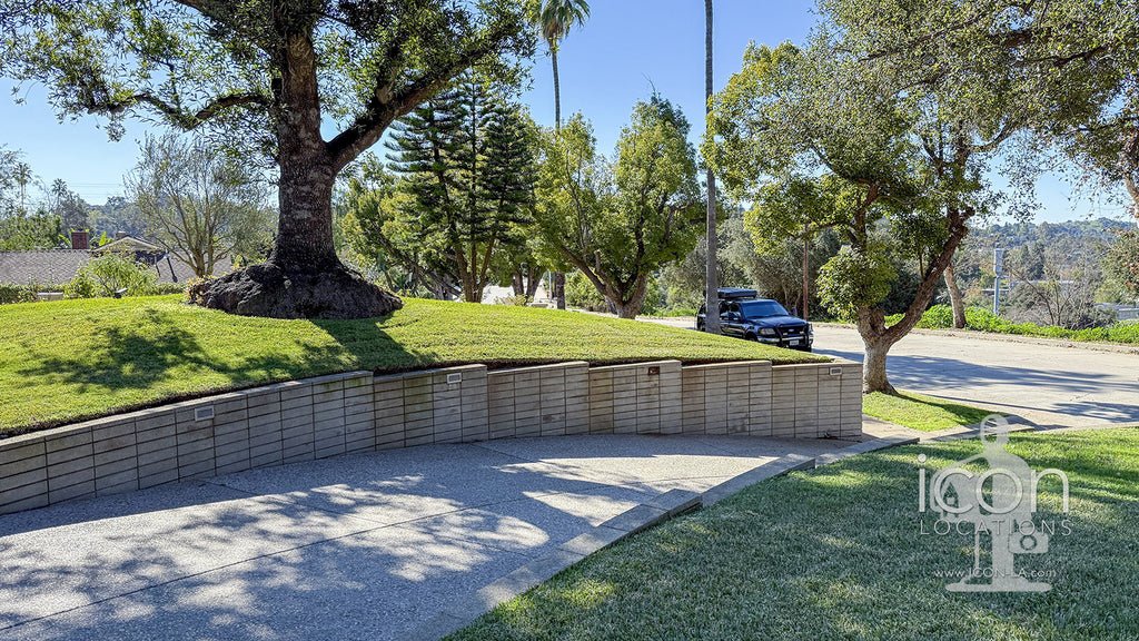 Mid Century - MID2090