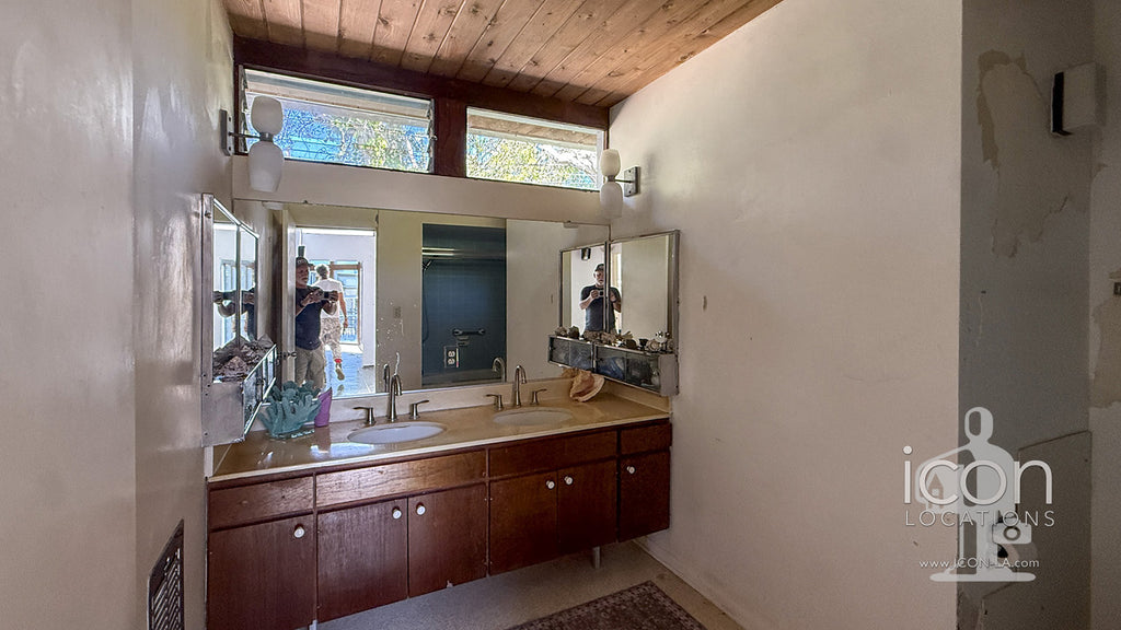 Mid Century - MID2094
