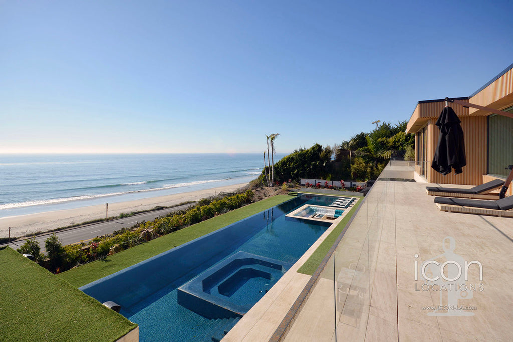 Modern Beach House - MO3063