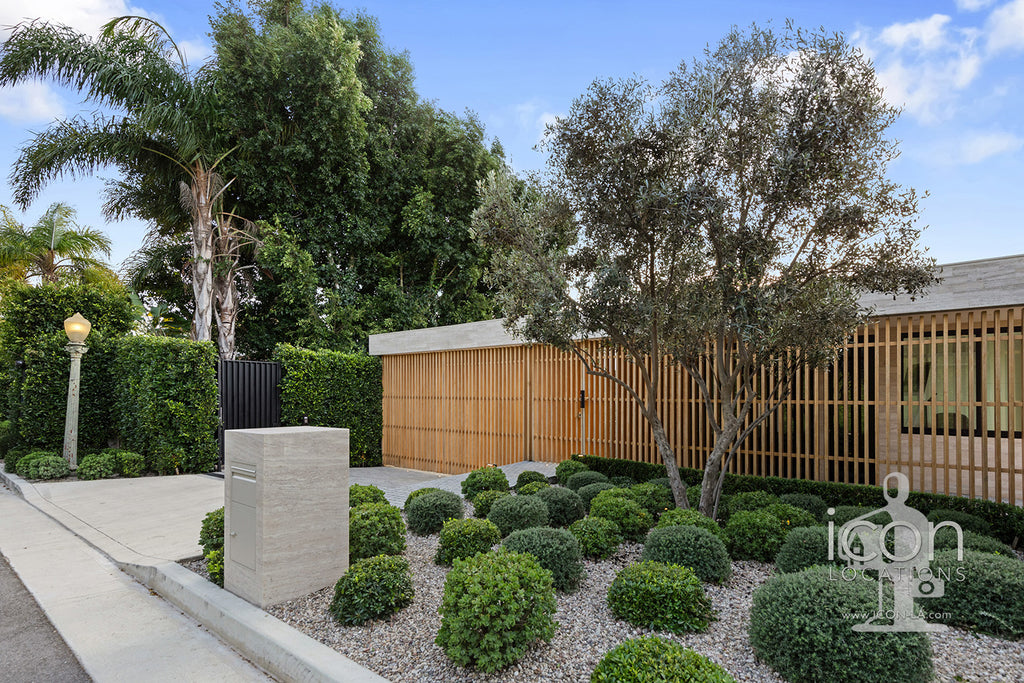 Mega Modern - MO3117