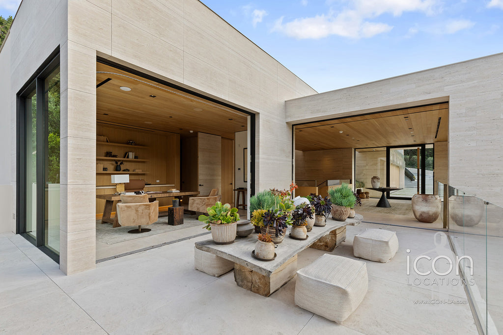 Mega Modern - MO3117