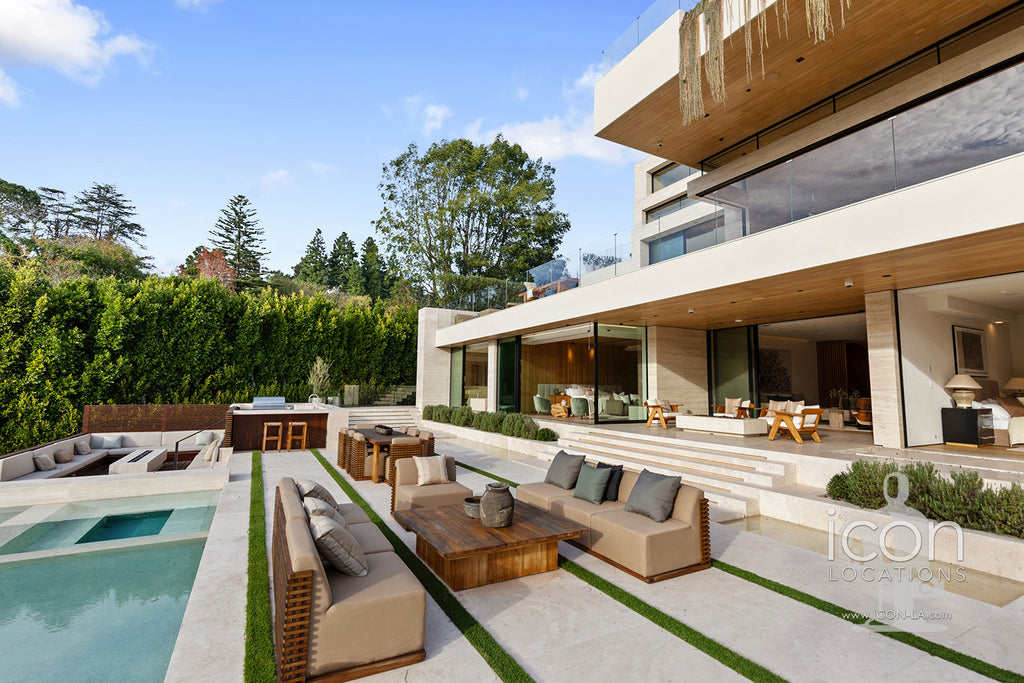 Mega Modern - MO3117