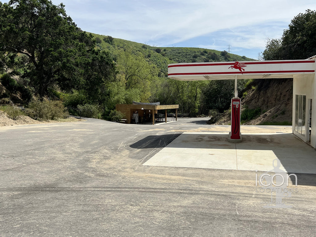 Gas Station / Small Town Shops /Open Land - RA3164