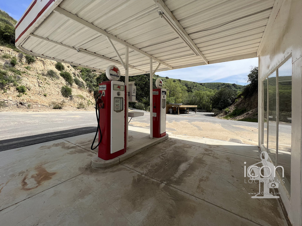 Gas Station / Small Town Shops /Open Land - RA3164