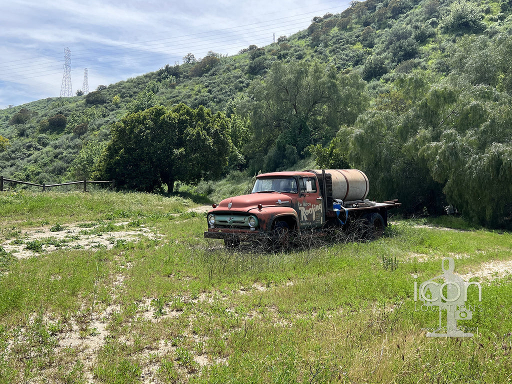 Gas Station / Small Town Shops /Open Land - RA3164