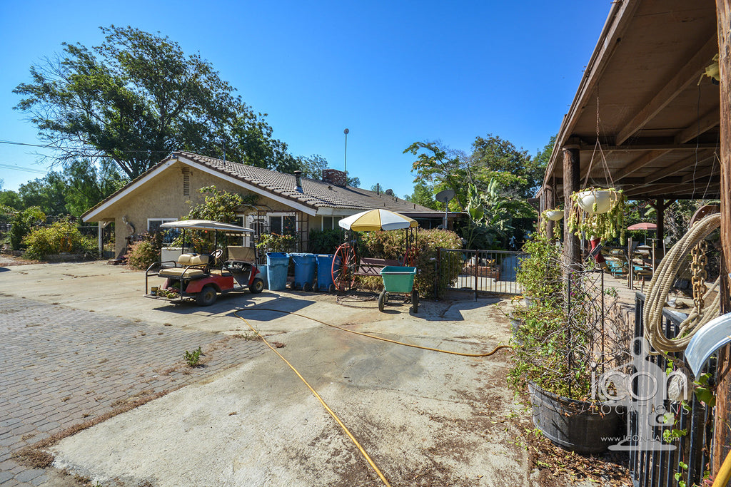 Horse Ranch - RA3167