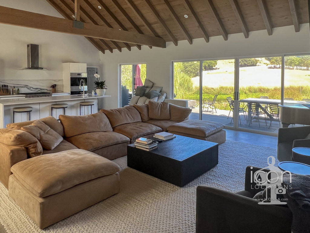 Vineyard Lake House - RA3187