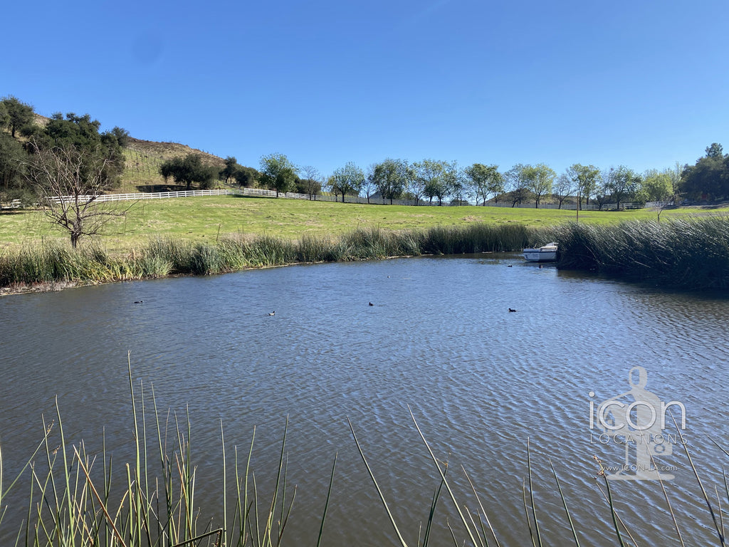 Vineyard Lake House - RA3187