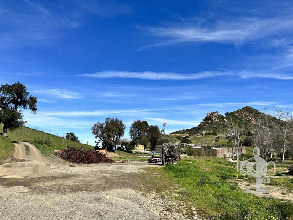 Vineyard/Ranch - RA3188