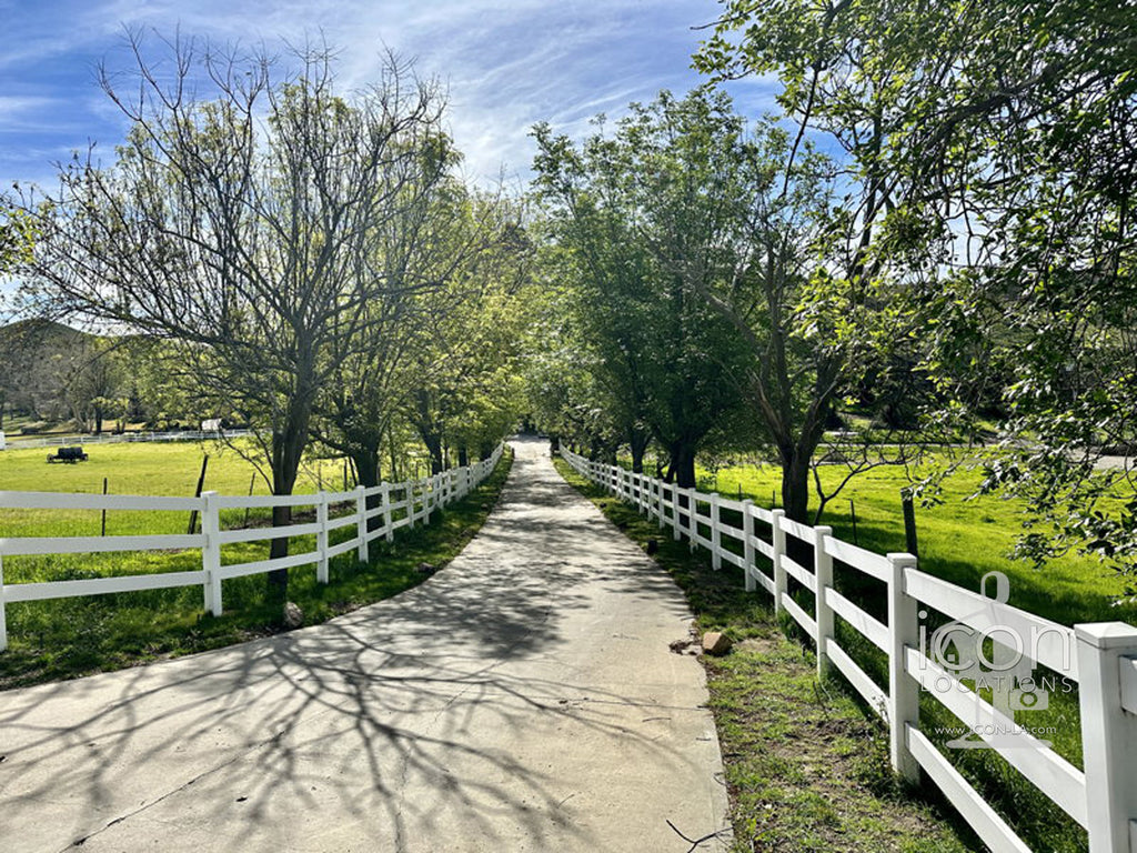 Vineyard/Ranch - RA3188