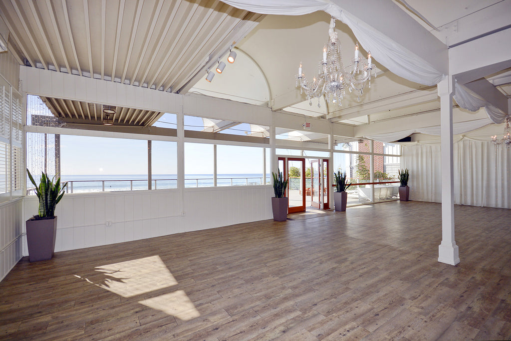 Beach Club - COMM2063