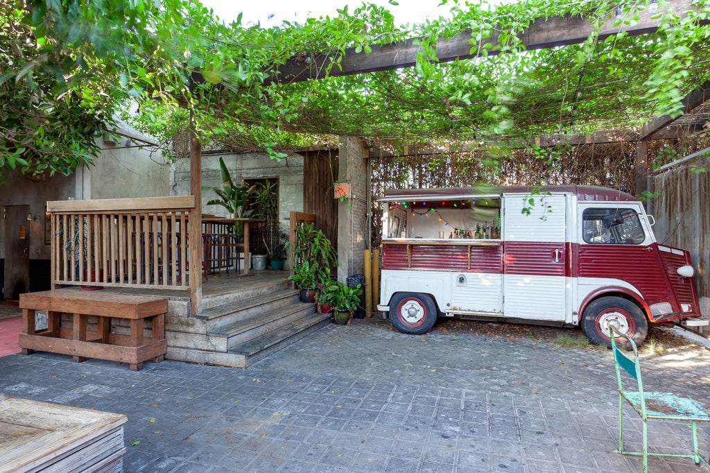 Bar-Cafe - COMM2069